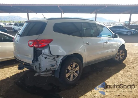 2010 Chevrolet Traverse Lt из США, поврежденный, VIN 1GNLRGED2AS101397